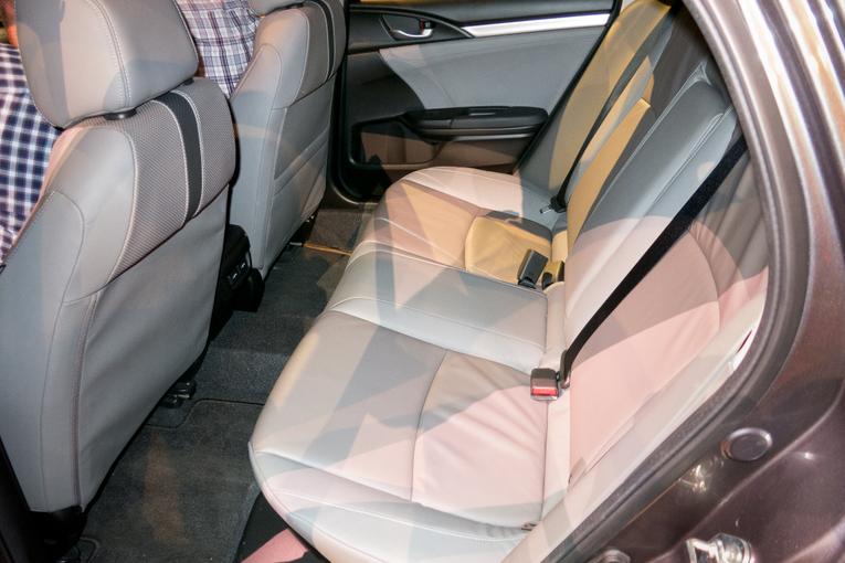 2016 Honda Civic;