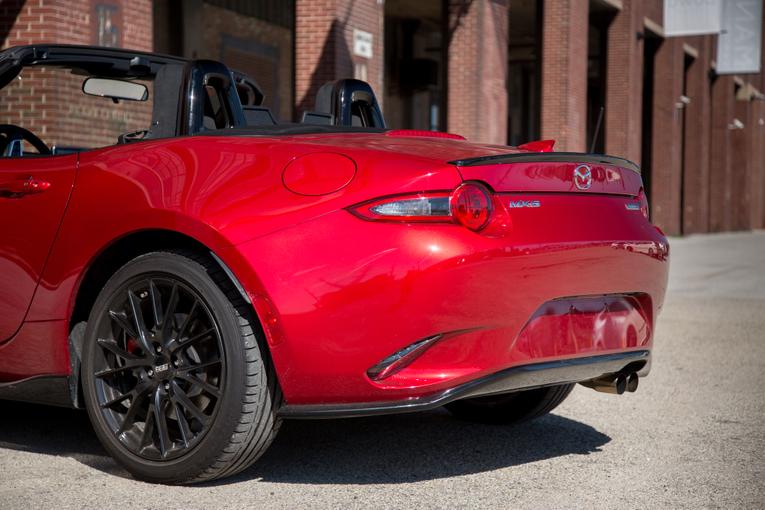 2016 Mazda MX-5 Miata;