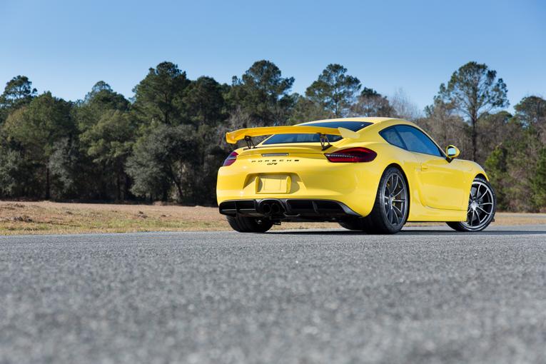 2016 Porsche Cayman GT4