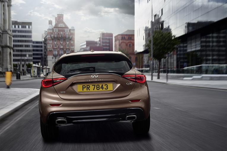 2017 Infiniti Q30;