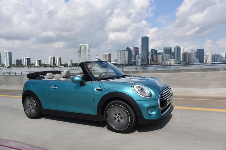 2016 Mini Convertible;