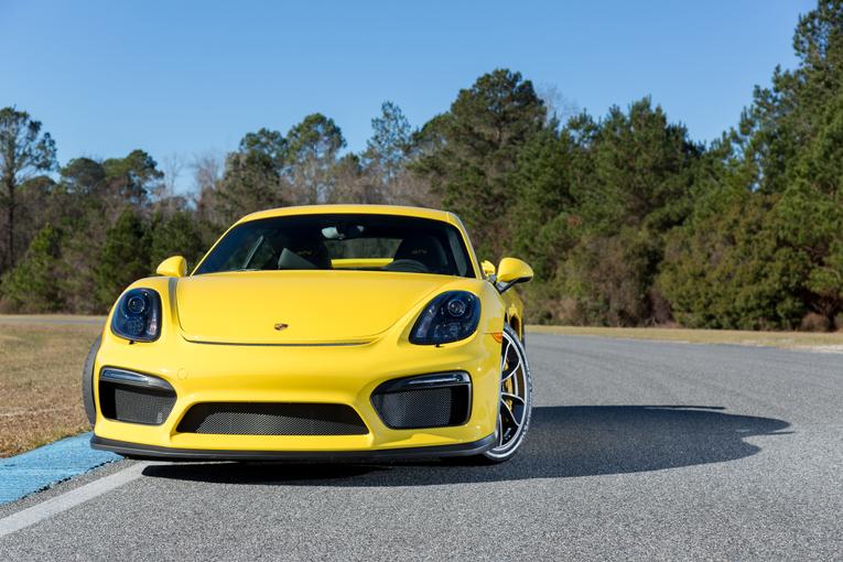 2016 Porsche Cayman GT4