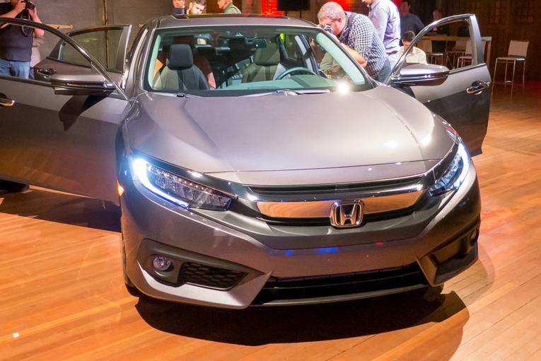 2016 Honda Civic;