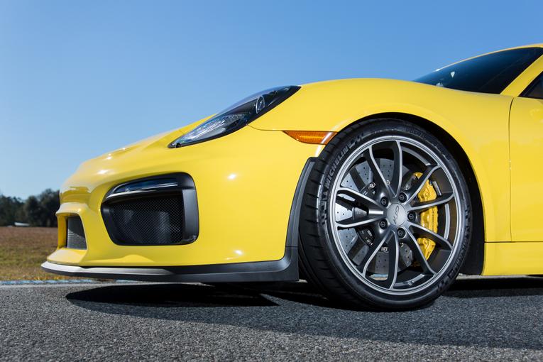 2016 Porsche Cayman GT4