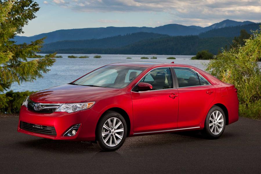 2016 Ford Fusion Se >> 2014 Toyota Camry Reviews, Specs and Prices | Cars.com 2016 Ford Fusion Se >> 2014 Toyota Camry Reviews, Specs and Prices | Cars.com