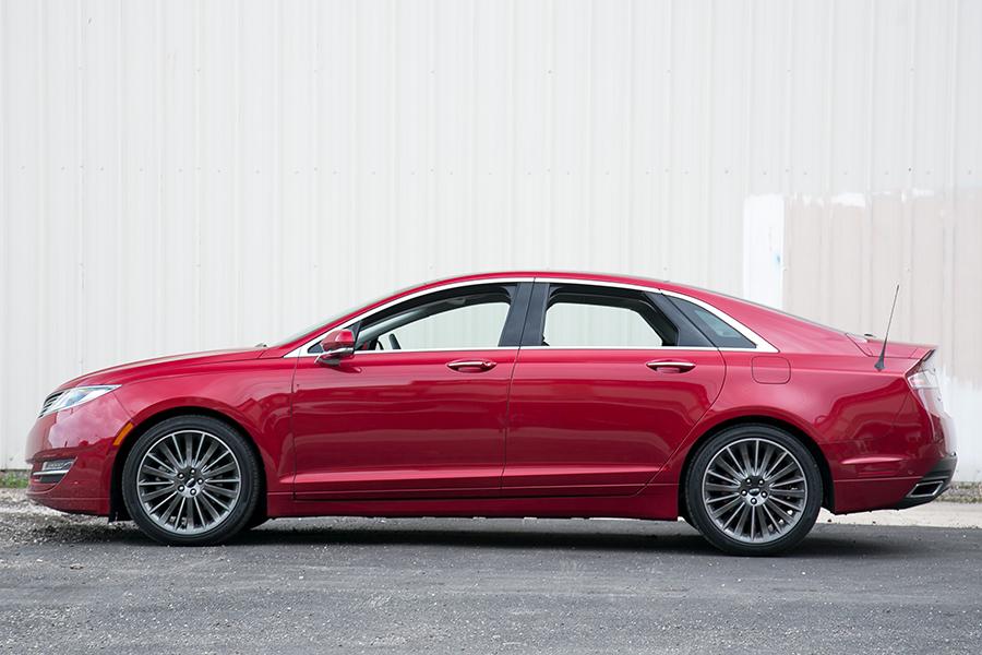 2013 Ford Fusion For Sale >> 2014 Lincoln MKZ Reviews, Specs and Prices | Cars.com 2013 Ford Fusion For Sale >> 2014 Lincoln MKZ Reviews, Specs and Prices | Cars.com