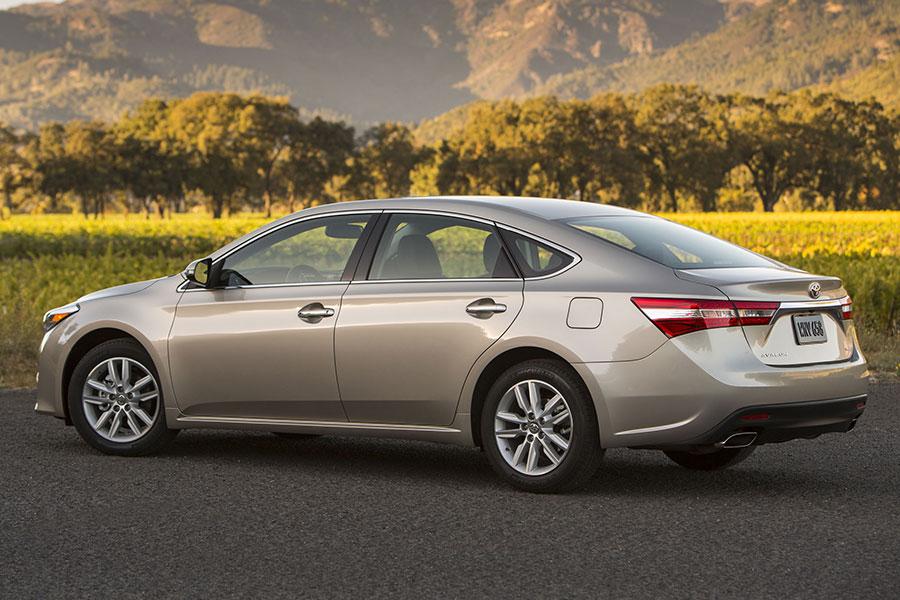 Toyota Suv Names >> 2014 Toyota Avalon Specs, Pictures, Trims, Colors || Cars.com Toyota Suv Names >> 2014 Toyota Avalon Specs, Pictures, Trims, Colors || Cars.com