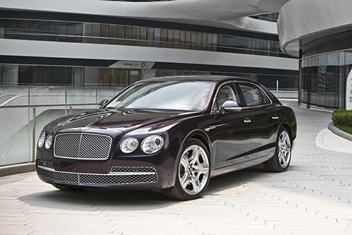 Plain Flying 2015 Bentley Flying Spur Media Gallery To 2018 Bentley Flying Spur 2018 bentley flying spur. Plain Flying 2015 Bentley Flying Spur Media Gallery To 2018 Bentley Flying Spur