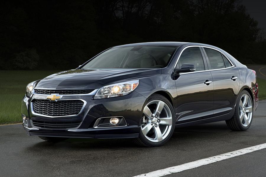 2015 Chevrolet Malibu Specs, Price, MPG & Reviews
