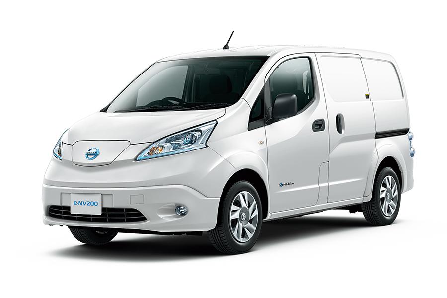 2014 Nissan NV200 Specs, Price, MPG & Reviews