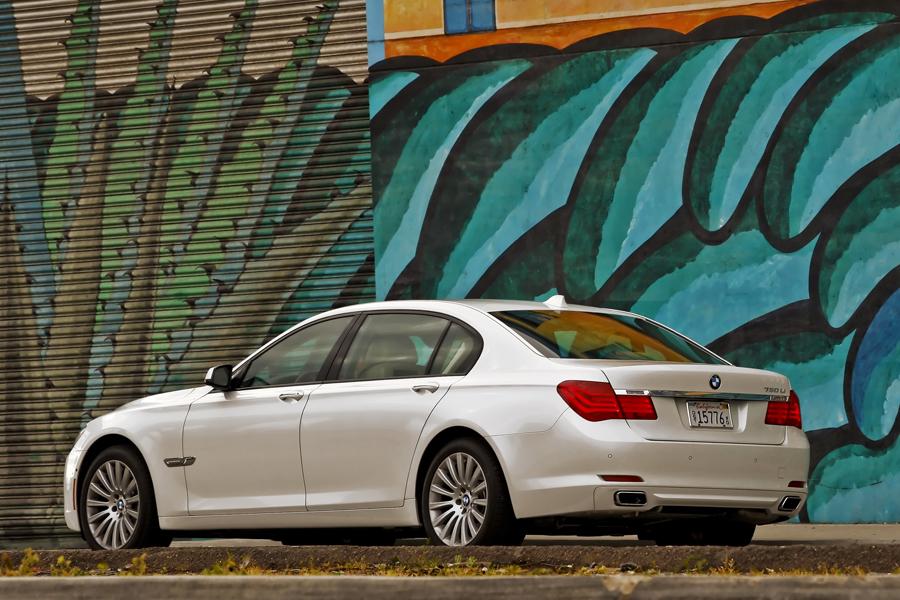 Bmw 750 2014