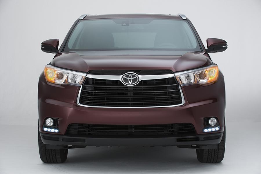 2012 Toyota Highlander For Sale >> 2015 Toyota Highlander Reviews, Specs and Prices | Cars.com 2012 Toyota Highlander For Sale >> 2015 Toyota Highlander Reviews, Specs and Prices | Cars.com