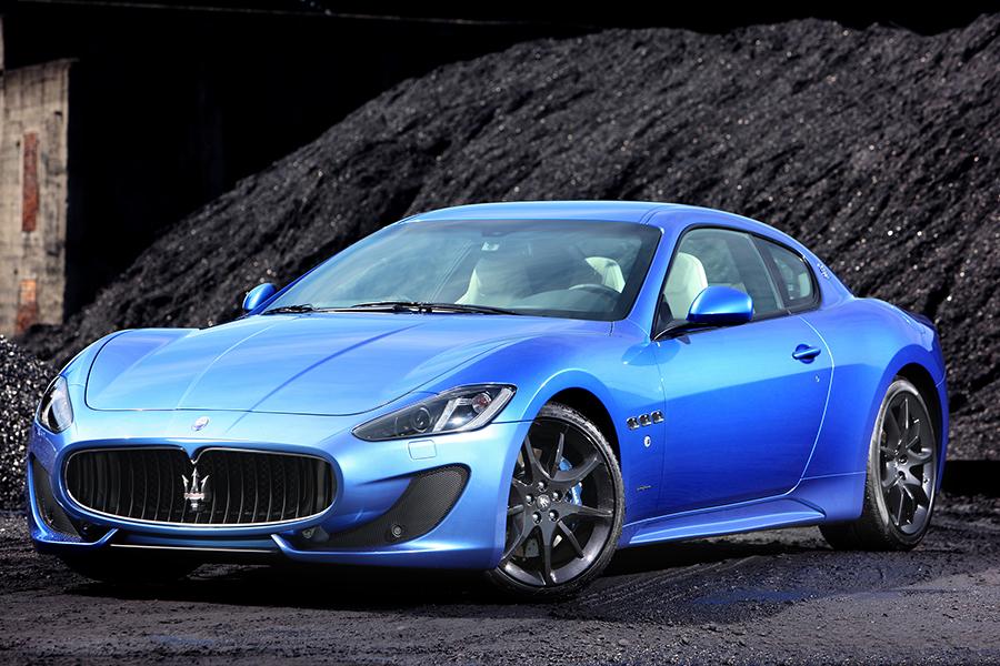 2015 Maserati GranTurismo Specs, Price, MPG & Reviews