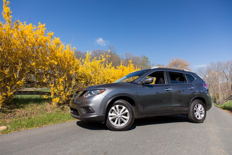2016 Nissan Rogue Specs, Pictures, Trims, Colors || Cars.com