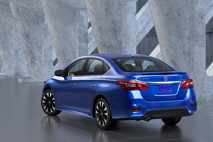 2016 Nissan Sentra Mpg >> 2016 Nissan Sentra Reviews, Specs and Prices | Cars.com 2016 Nissan Sentra Mpg >> 2016 Nissan Sentra Reviews, Specs and Prices | Cars.com
