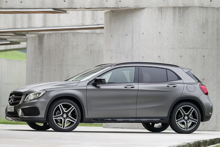 2016 Mercedes-Benz GLA-Class Specs, Price, MPG & Reviews | Cars.com