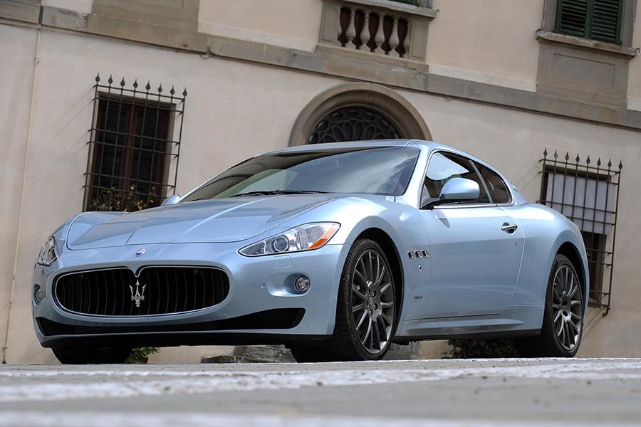 2016 Maserati GranTurismo Specs, Price, MPG & Reviews ...