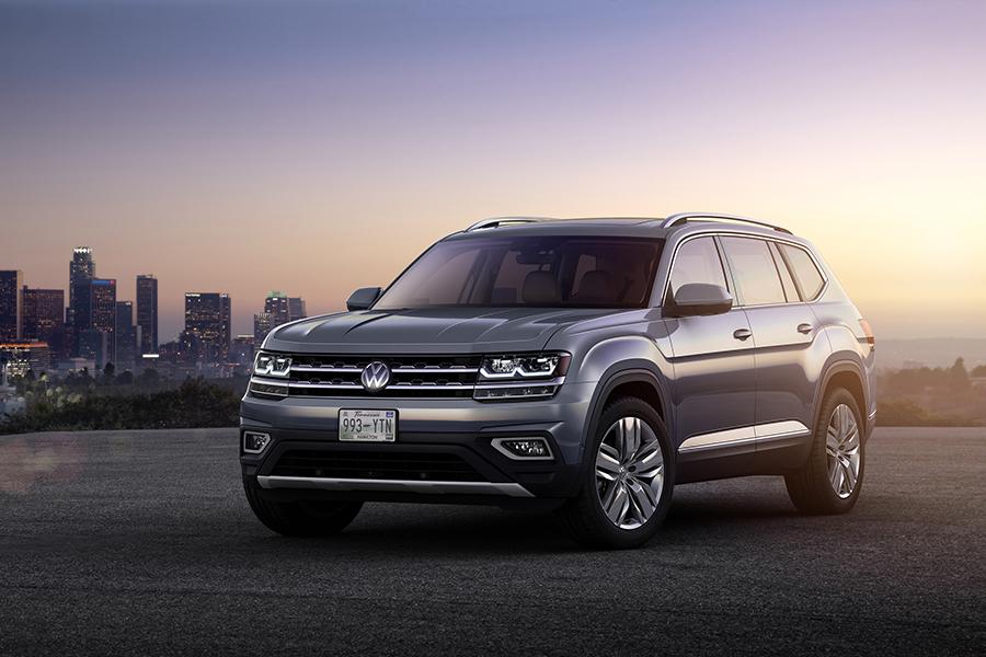 2018 Volkswagen Atlas Specs, Price, MPG & Reviews | Cars.com