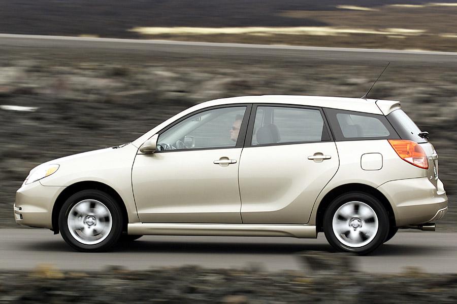 Best Suv For The Money >> 2004 Toyota Matrix Specs, Pictures, Trims, Colors || Cars.com Best Suv For The Money >> 2004 Toyota Matrix Specs, Pictures, Trims, Colors || Cars.com