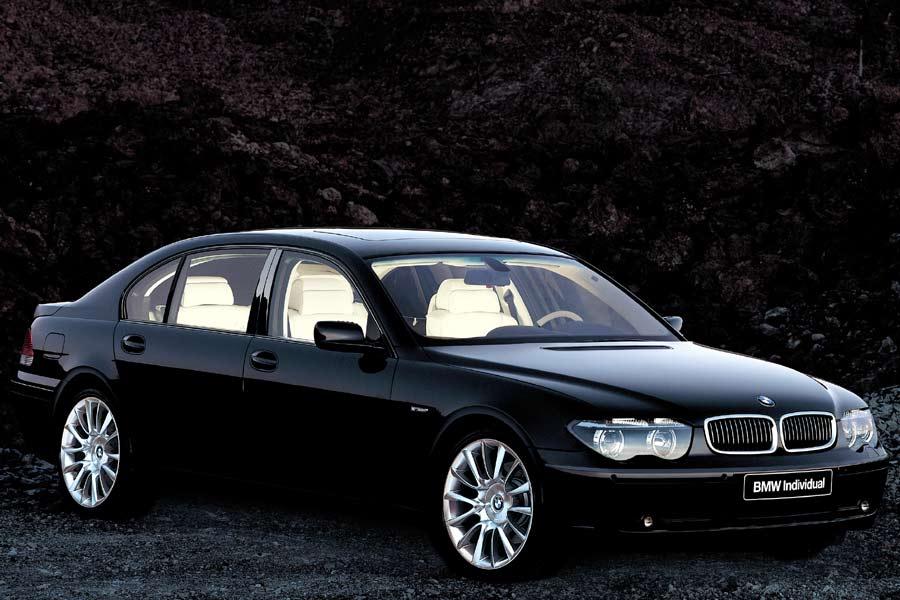 2004 BMW 745 Overview 2004 BMW 745 Overview