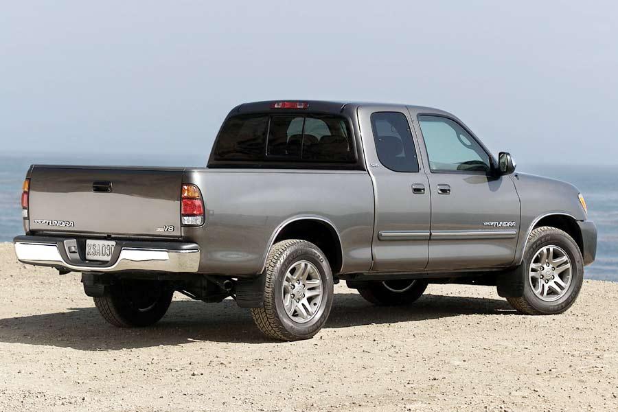 Toyota Tundra Towing Capacity >> 2004 Toyota Tundra Specs, Pictures, Trims, Colors || Cars.com Toyota Tundra Towing Capacity >> 2004 Toyota Tundra Specs, Pictures, Trims, Colors || Cars.com