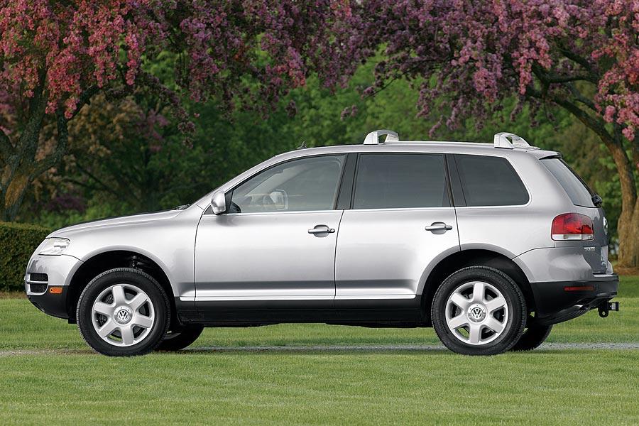 2005 Volkswagen Touareg Overview | Cars.com