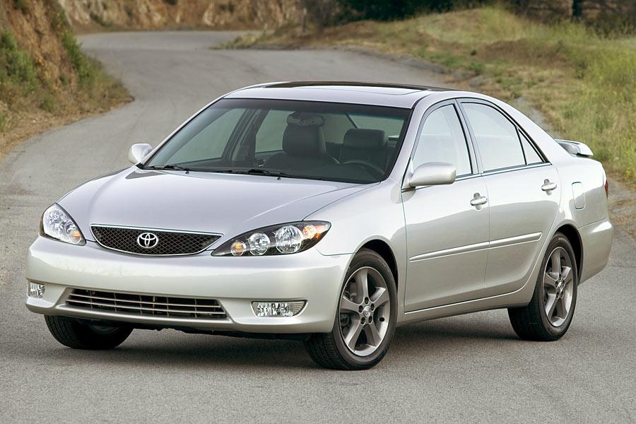 2005 Toyota Camry Specs, Price, MPG & Reviews