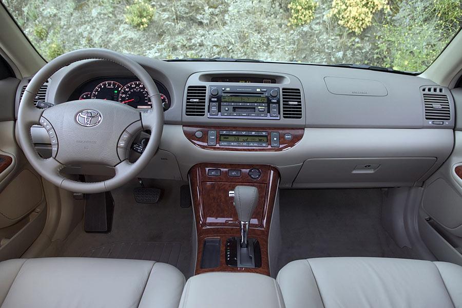 2000 Toyota Corolla For Sale >> 2005 Toyota Camry Specs, Pictures, Trims, Colors || Cars.com 2000 Toyota Corolla For Sale >> 2005 Toyota Camry Specs, Pictures, Trims, Colors || Cars.com