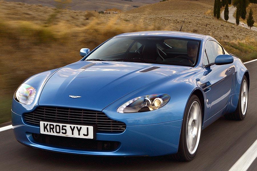 Experience Luxury And Power With The 2006 Aston Martin V8 Vantage