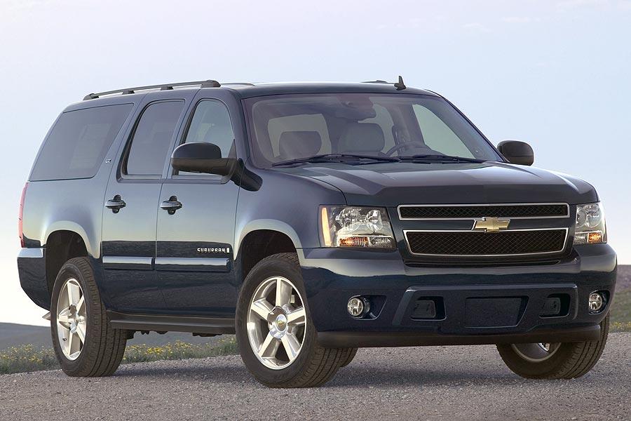 2007 Chevrolet Suburban Overview | Cars.com 2007 Chevrolet Suburban Overview | Cars.com