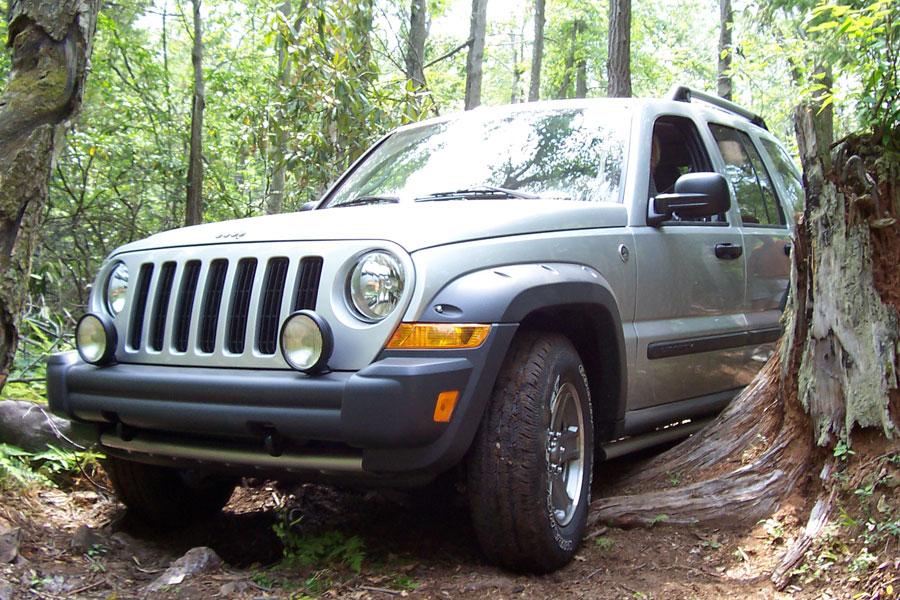 2004 Jeep Liberty Mpg >> 2006 Jeep Liberty Reviews, Specs and Prices | Cars.com 2004 Jeep Liberty Mpg >> 2006 Jeep Liberty Reviews, Specs and Prices | Cars.com