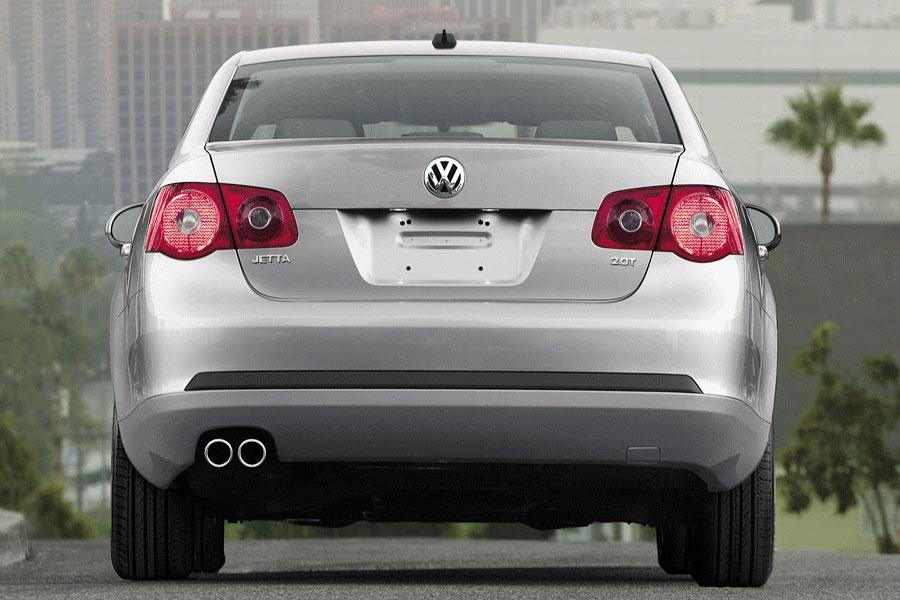 2006 Volkswagen Jetta 2.5 >> 2006 Volkswagen Jetta Reviews, Specs and Prices | Cars.com 2006 Volkswagen Jetta 2.5 >> 2006 Volkswagen Jetta Reviews, Specs and Prices | Cars.com