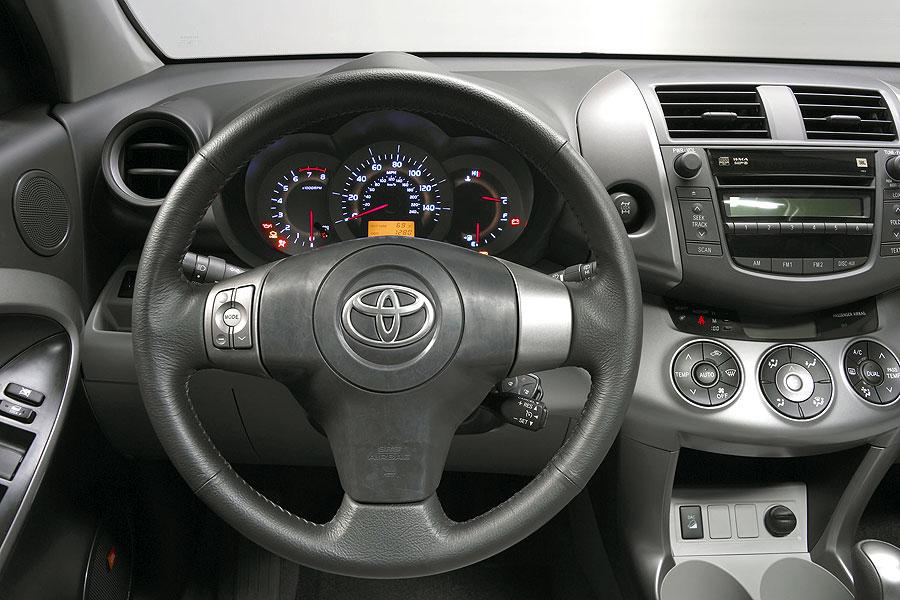 2005 Toyota Rav4 For Sale >> 2007 Toyota RAV4 Reviews, Specs and Prices | Cars.com 2005 Toyota Rav4 For Sale >> 2007 Toyota RAV4 Reviews, Specs and Prices | Cars.com
