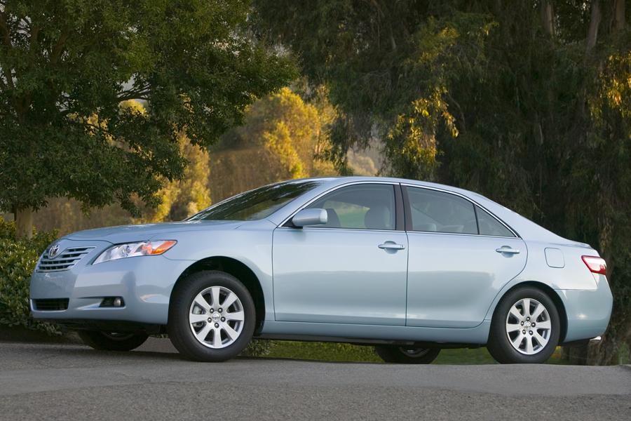 2009 Toyota Camry Specs, Pictures, Trims, Colors || Cars.com