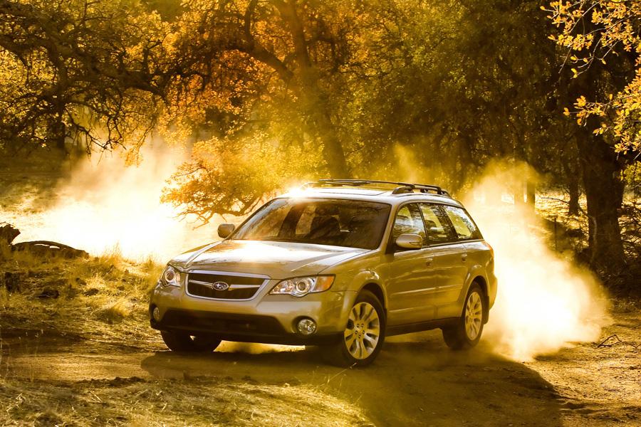 2009 Subaru Outback Specs, Price, MPG & Reviews | Cars.com