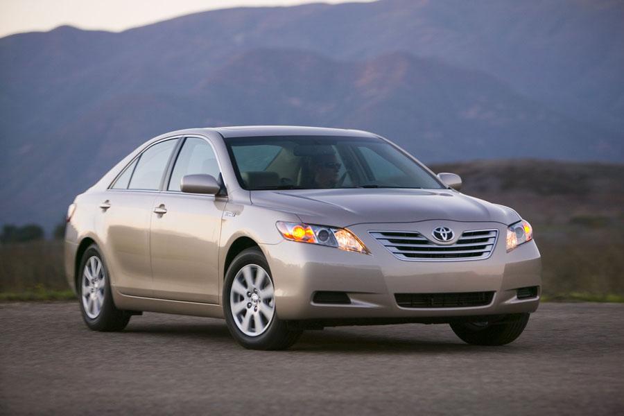 2009 Toyota Camry Hybrid Overview | Cars.com