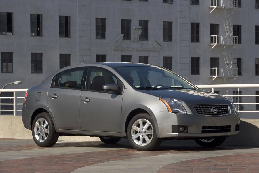 2009 Nissan Sentra Specs, Pictures, Trims, Colors || Cars.com 2009 Nissan Sentra Specs, Pictures, Trims, Colors || Cars.com