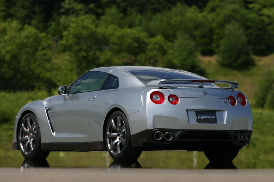 2017 Corvette Z06 For Sale >> 2010 Nissan GT-R Reviews, Specs and Prices | Cars.com 2017 Corvette Z06 For Sale >> 2010 Nissan GT-R Reviews, Specs and Prices | Cars.com