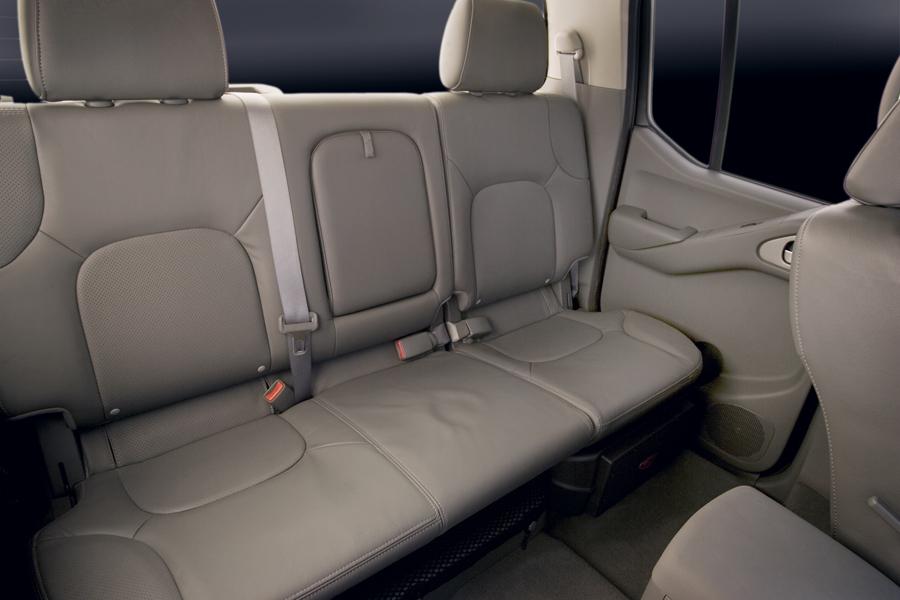 2010 Nissan Frontier Reviews, Specs and Prices | Cars.com 2010 Nissan Frontier Reviews, Specs and Prices | Cars.com