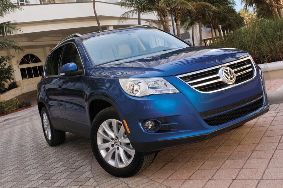 2010 Volkswagen Tiguan Reviews, Specs and Prices | Cars.com