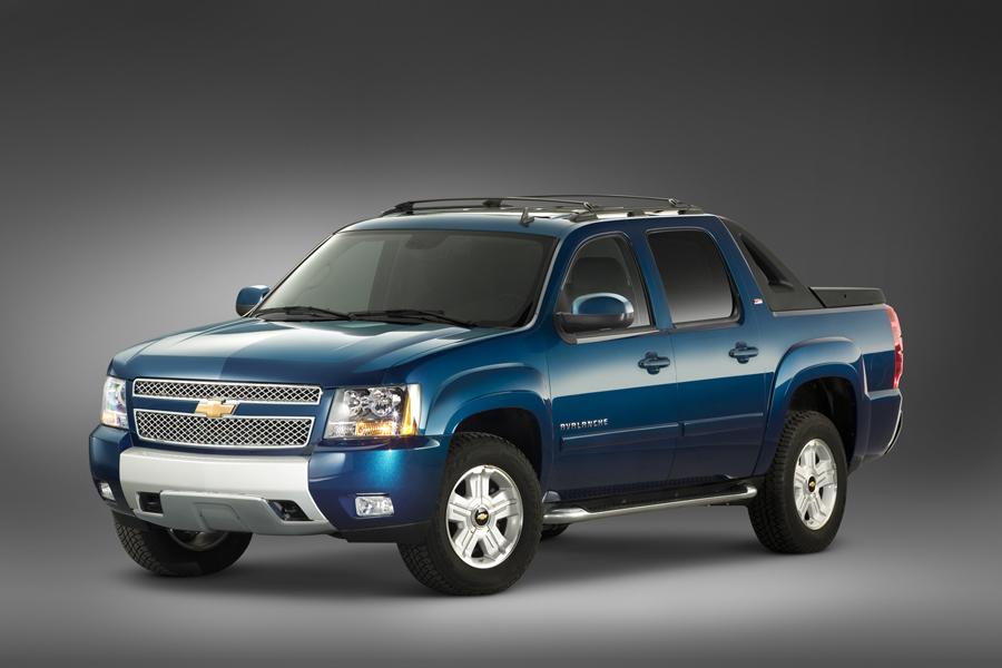 2011 Chevrolet Avalanche Overview | Cars.com 2011 Chevrolet Avalanche Overview | Cars.com
