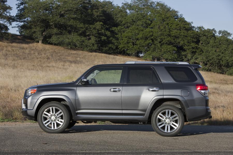 2011 Toyota 4Runner Reviews, Specs and Prices | Cars.com 2011 Toyota 4Runner Reviews, Specs and Prices | Cars.com