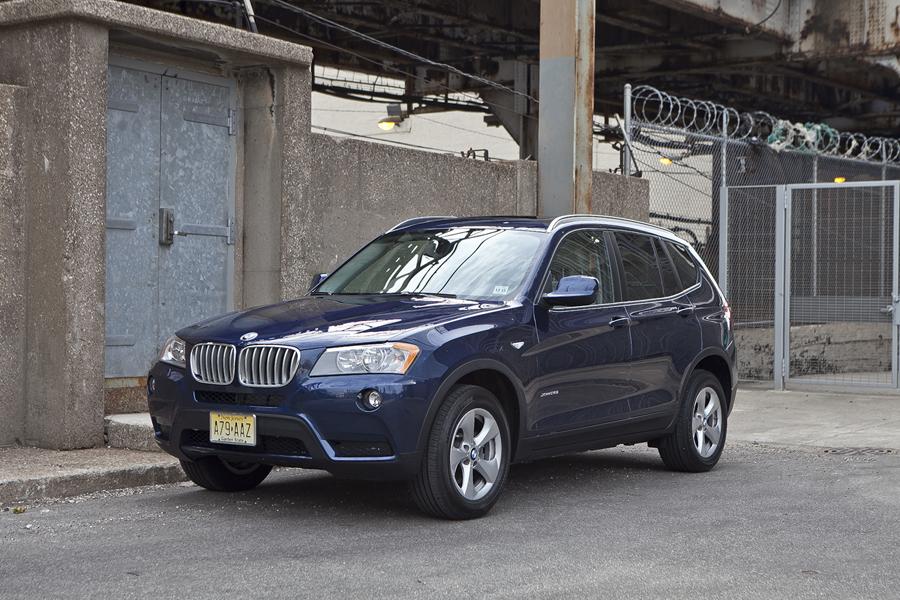Bmw x3 2012 года