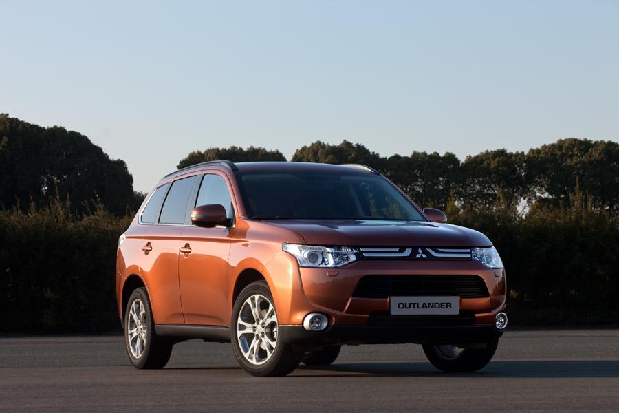 2012 Mitsubishi Outlander Sport Specs, Price, MPG & Reviews | Cars.com